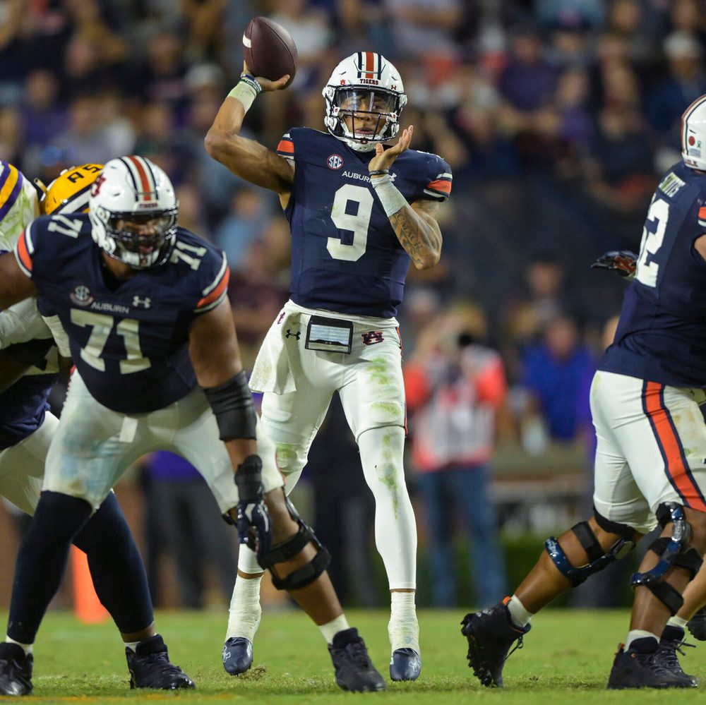 Auburn, Al, USA; Robby Ashford (9) throws a pass during the game between Auburn and LSU at Jordan-Hare Stadium Alabama News
