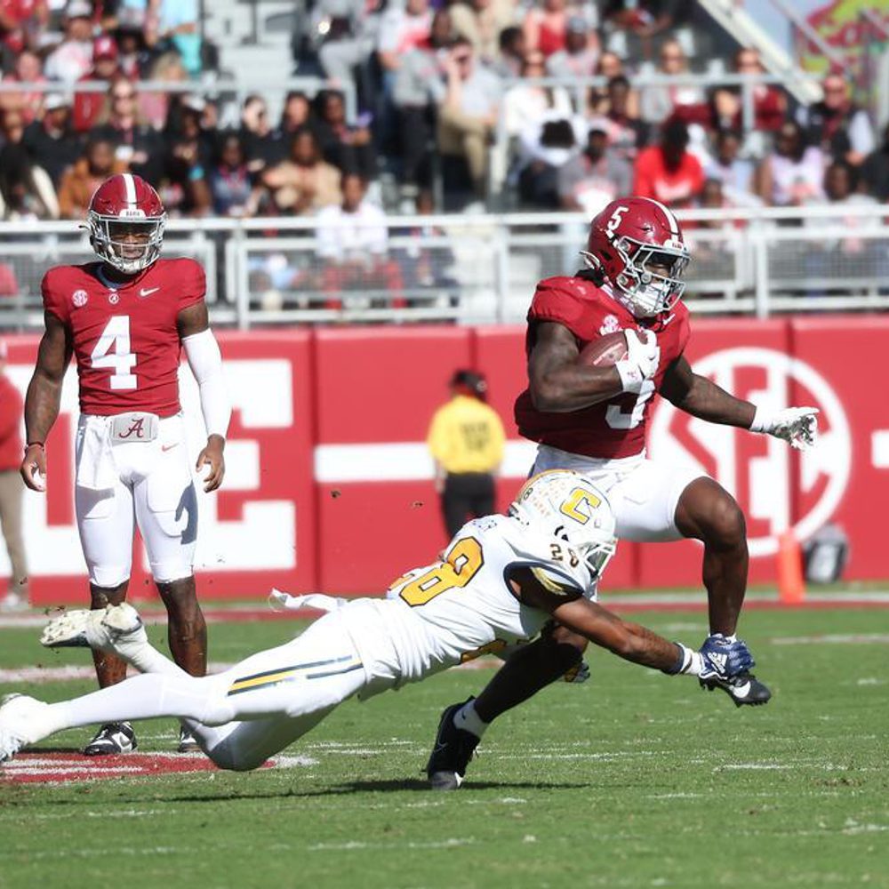 Alabama running back Roydell Williams (5) runs the ball against UTC at Bryant-Denny Stadium in Tuscaloosa, AL on Saturday, Nov 18, 2023. Alabama News