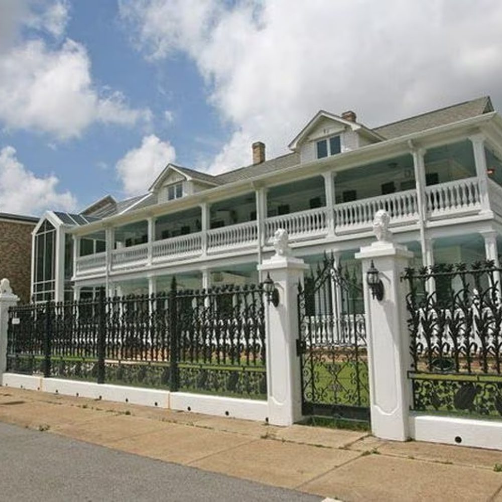 Magnolia Inn in downtown Foley, Alabama. Owned by John Snook, who also lived there. At one end of semi-secret Snook tunnel to his Gulf Telephone Company. Alabama News