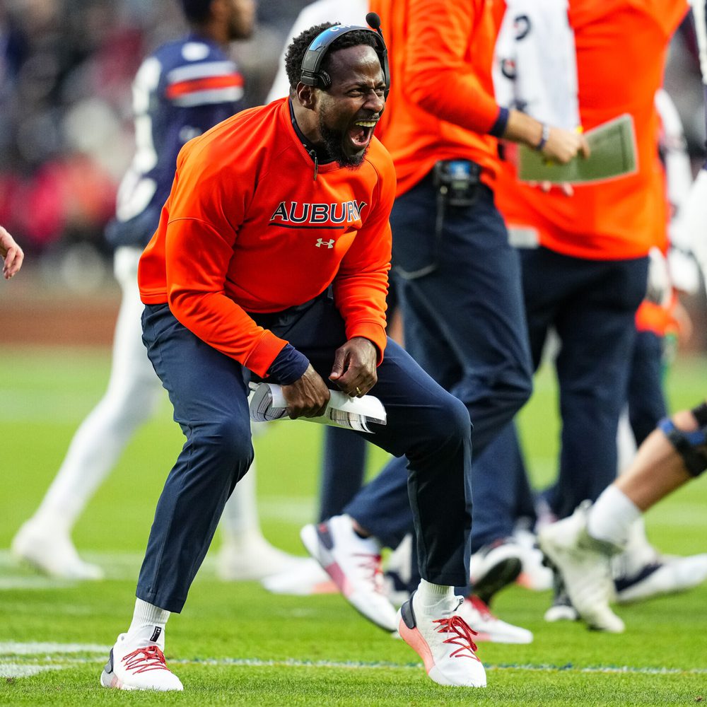 Coach Carnell Williams celebrates touchdown during the football game between the Western Kentucky Hilltoppers and the Auburn Tigers at Jordan Hare Stadium in Auburn, AL on Saturday, Nov 19, 2022. Zach Bland/Auburn Tigers Alabama News