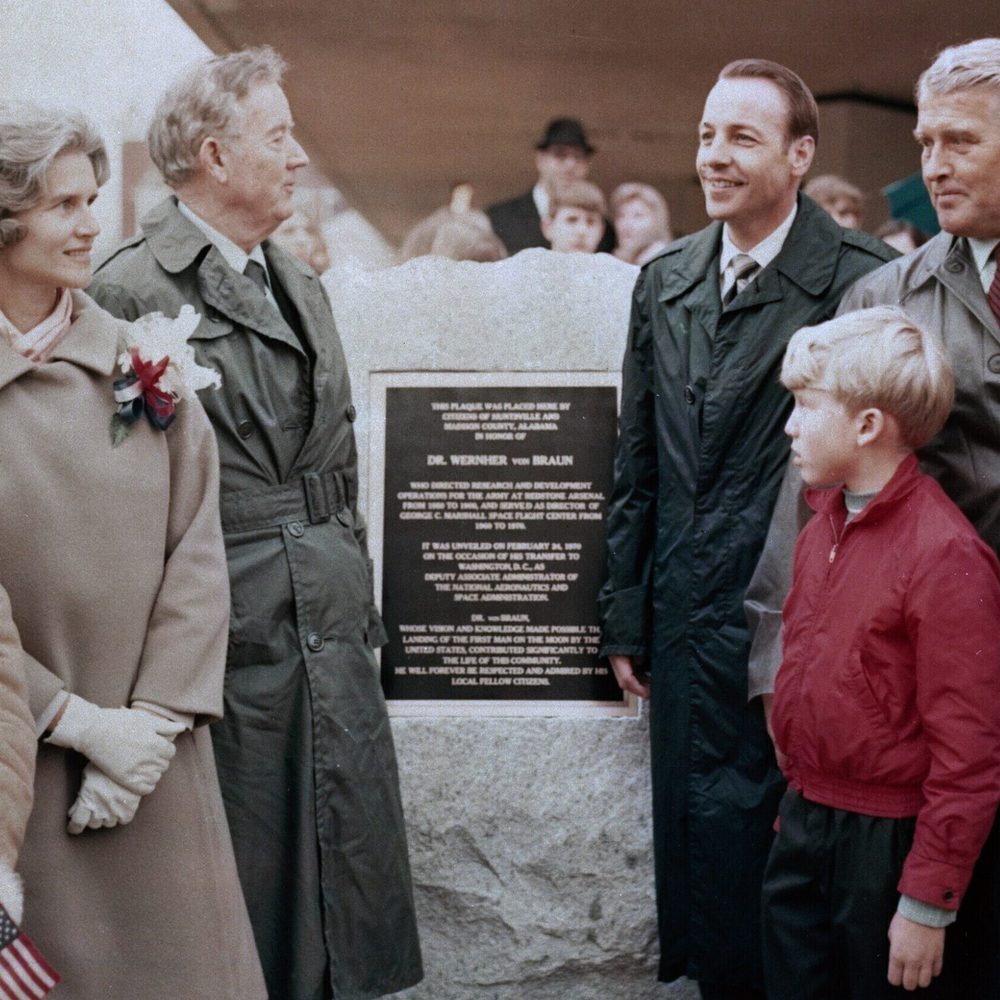 2560px Von Braun Family Alabama News