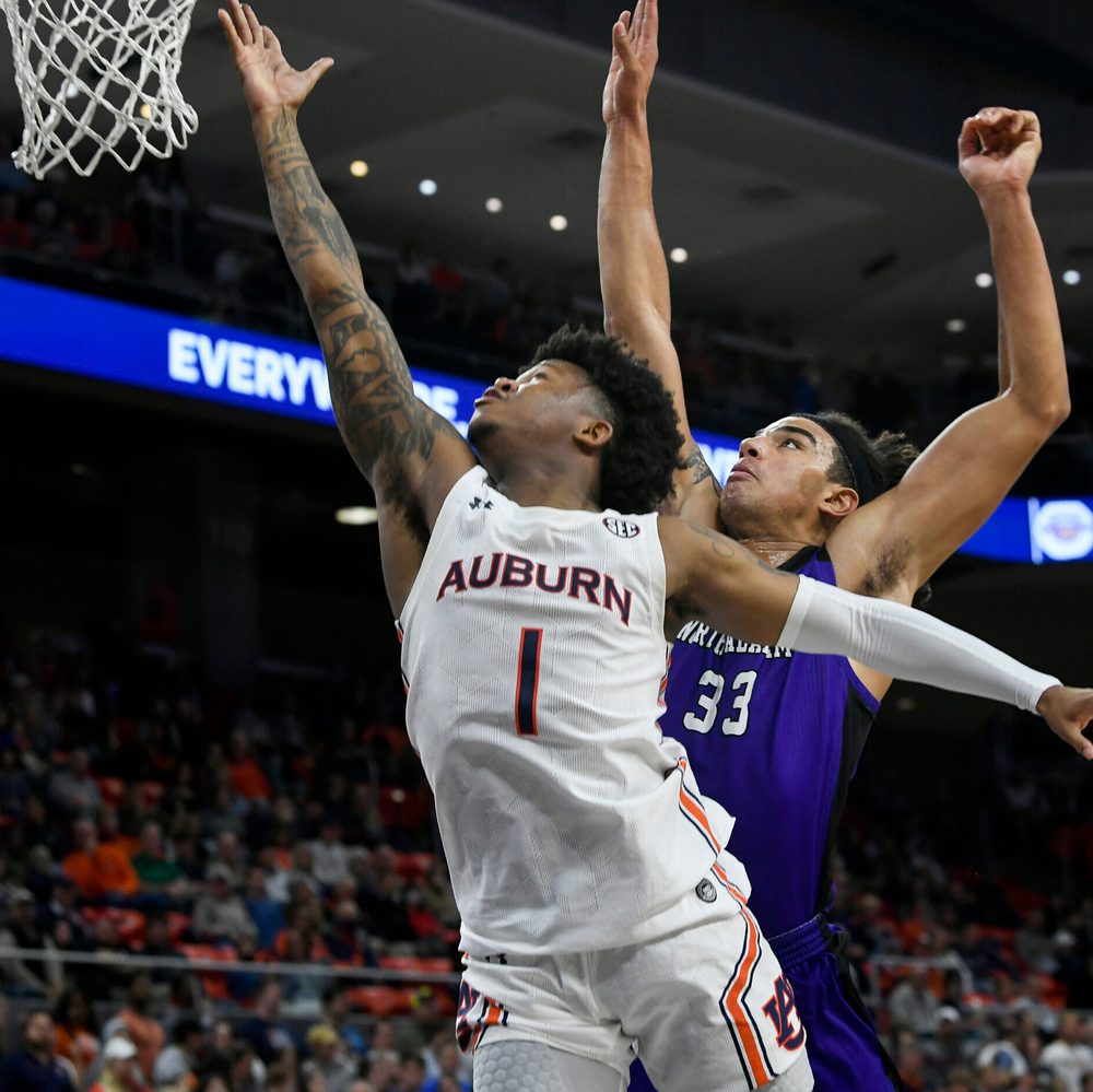 Auburn guard Wendell Green Jr. (1) Auburn Basketball vs North Alabama on Tuesday, Dec. 14, 2021 in Auburn, Ala. Todd Van Emst/AU Athletics Alabama News