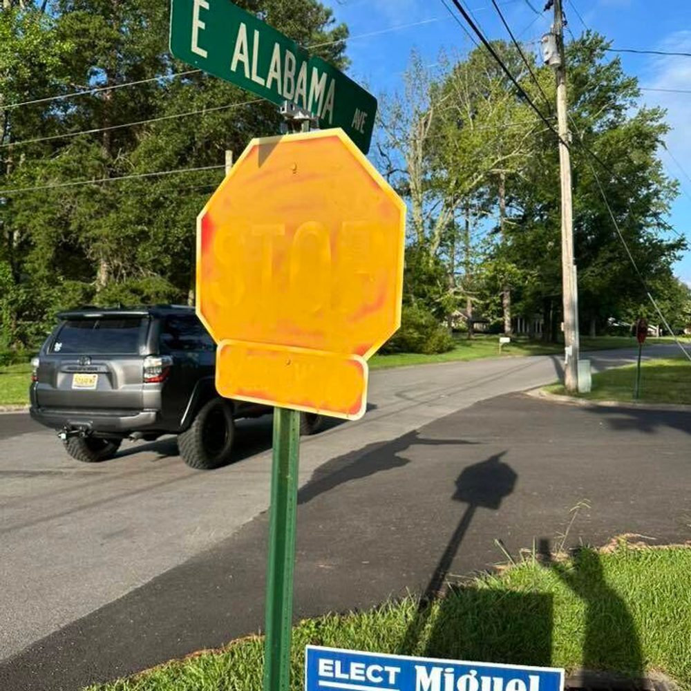 vandalized stop sign in Albertville Alabama News