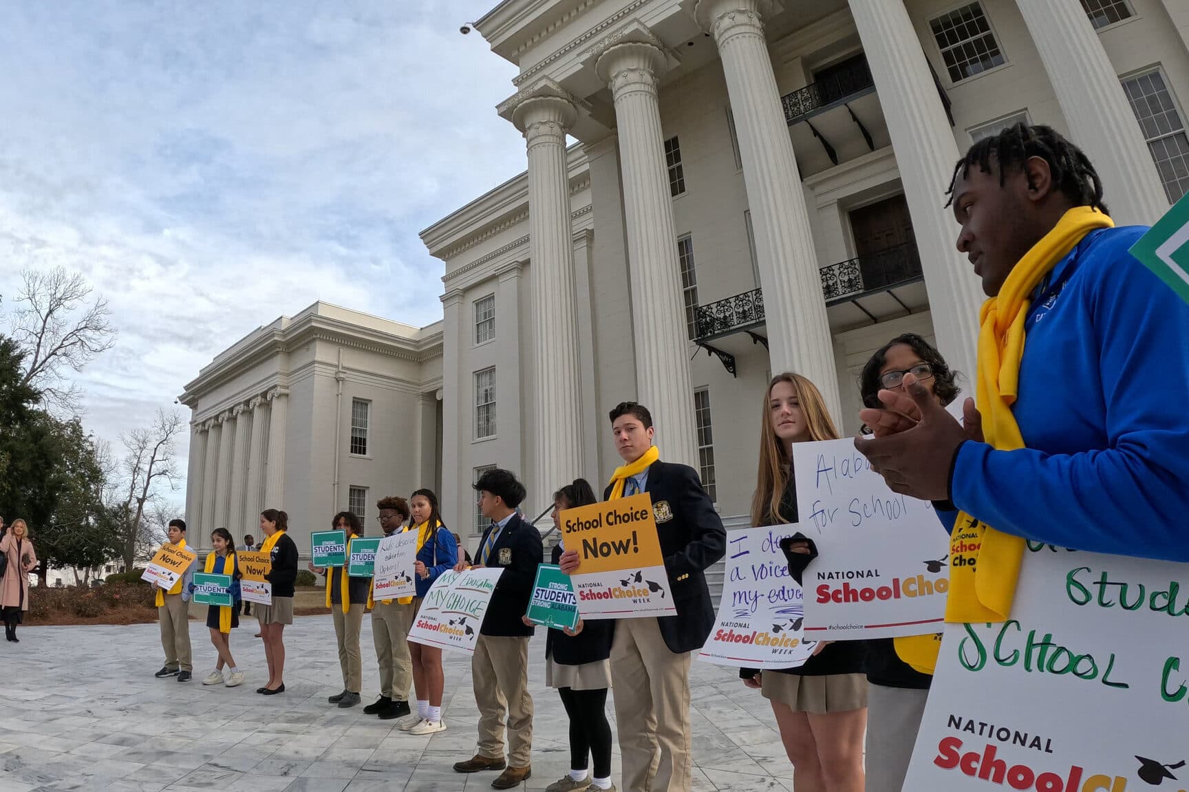 37,000 students apply for state’s school choice program as deadline ...