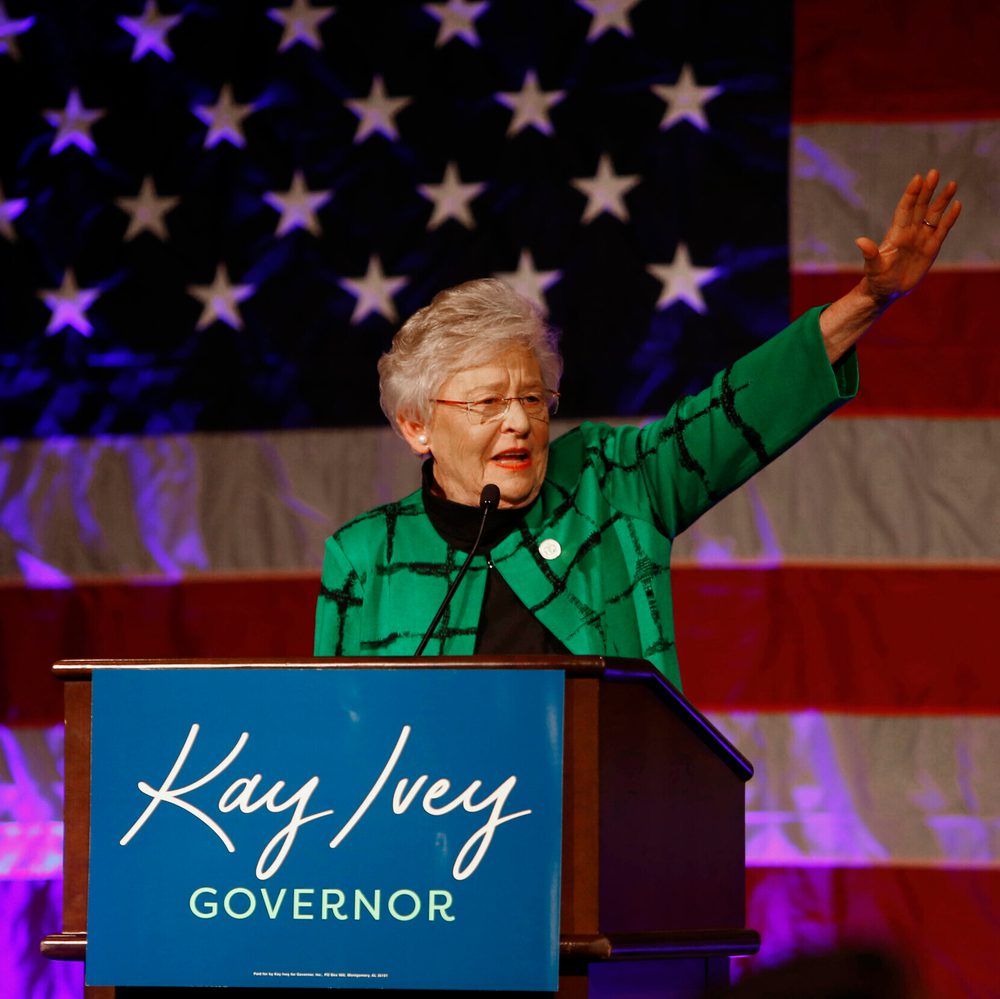 AP18311126587903-Ivey Alabama News