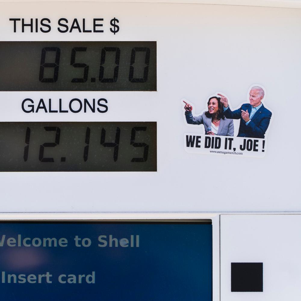 Joe Biden, Kamala Harris gas pump sticker Alabama News