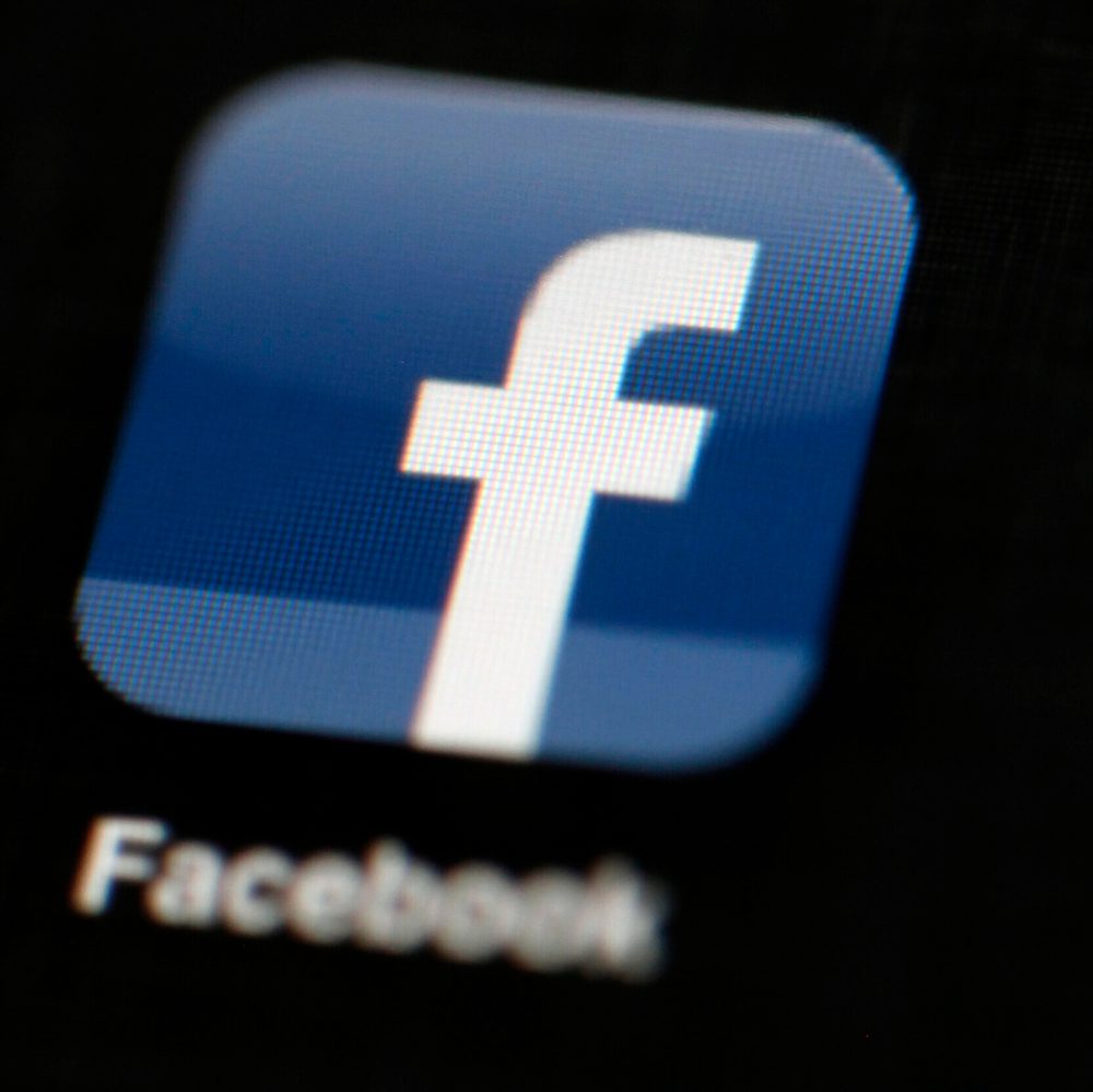 Facebook logo black Alabama News