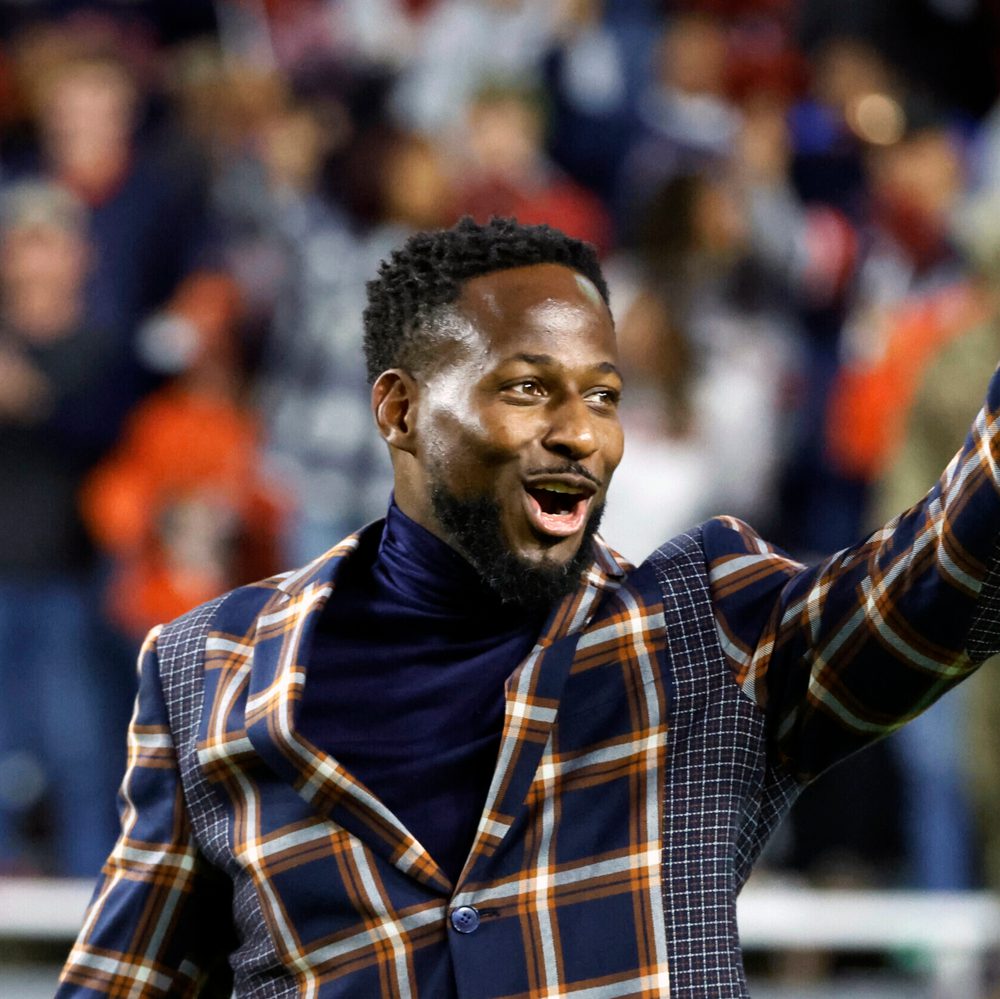 Carnell Williams, Auburn Alabama News