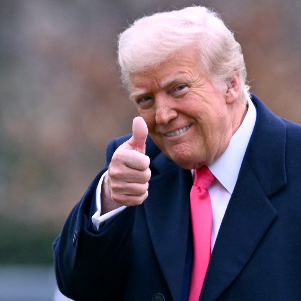 President Donald Trump gives a thumbs-up as he arrives at the White House after speaking at the Conservative Political Action Conference, CPAC, Saturday, Feb. 22, 2025, in Washington. (AP Photo/John McDonnell) Alabama News