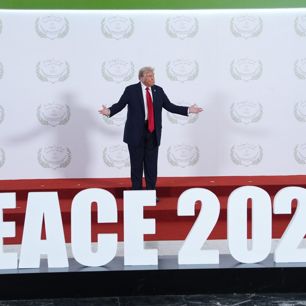 President Donald Trump waits to greet leaders during a summit to support ending the more than two-year Israel-Hamas war in Gaza after a breakthrough ceasefire deal, Monday, Oct. 13, 2025, in Sharm El Sheikh, Egypt. (AP Photo/Evan Vucci, Pool) Alabama News