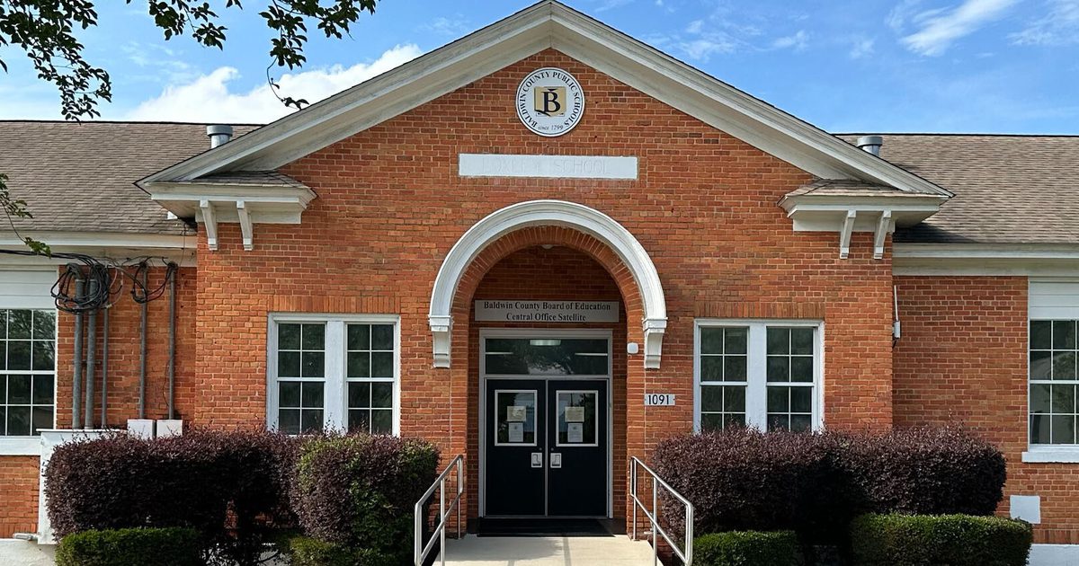 Baldwin County Schools to consider moving forward with mental health school Baldwin County Schools to consider moving forward with mental health school