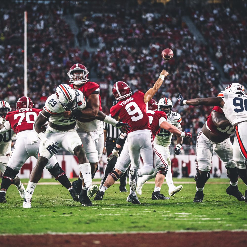 Bryce Young vs Auburn Twitter Alabama FTBL Alabama News