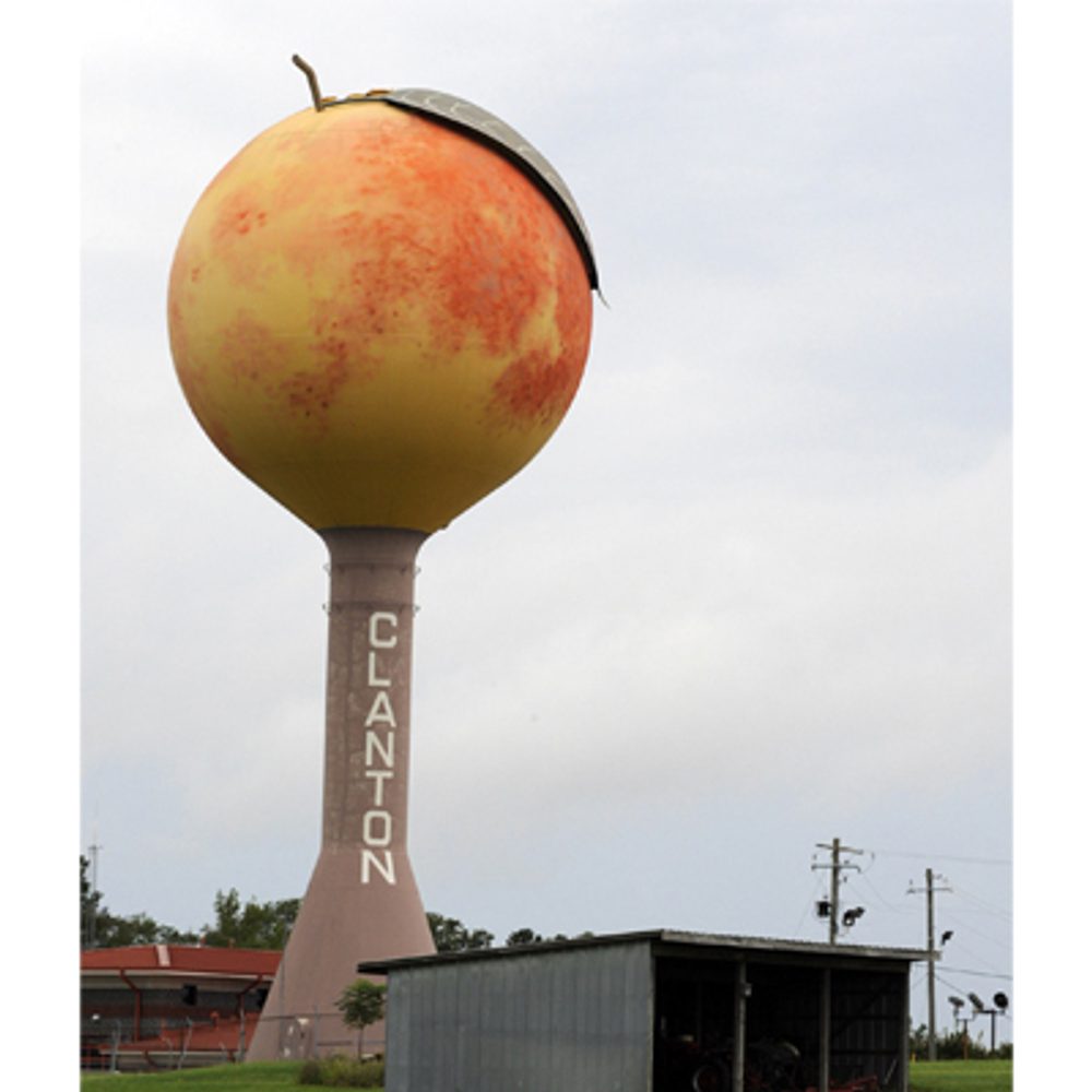 CLANTON PEACH AP PHOTO Jay Reeves Alabama News