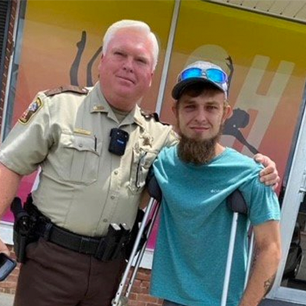 Deputy Gordon Williams and Corey Weston Photo from St Clair County Sheriffs Office Facebook page Alabama News