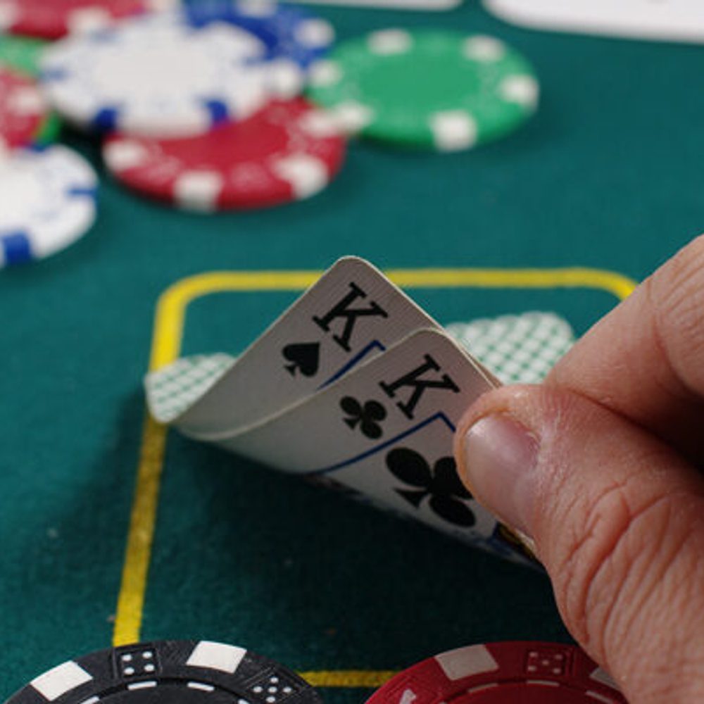Gambling blackjack Photo by Michal Parzuchowski unsplash com Alabama News