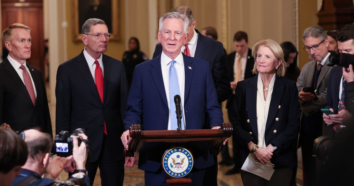 Tuberville on bill to ban Chinese, Iranian students from American colleges: 'We're funding our own demise'