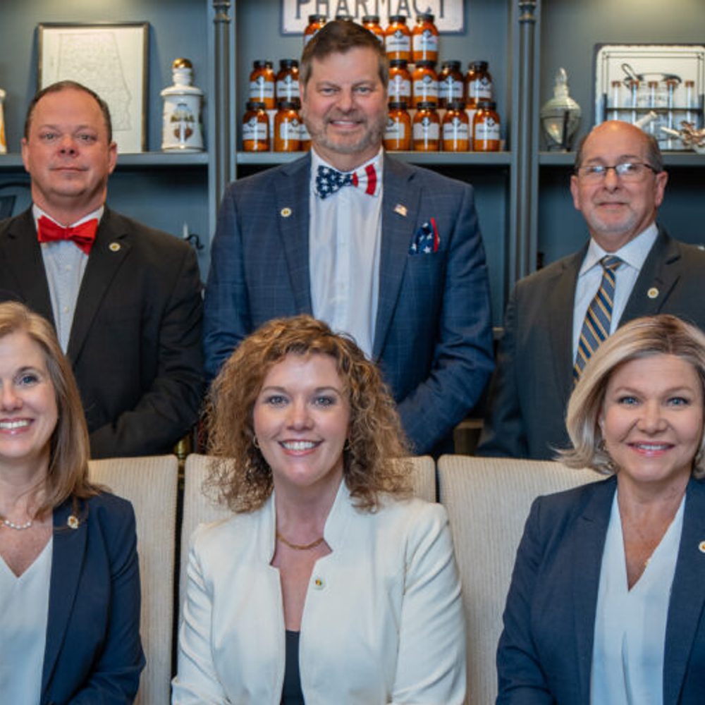 Group photo of Alabama Board of Pharmacy Alabama News