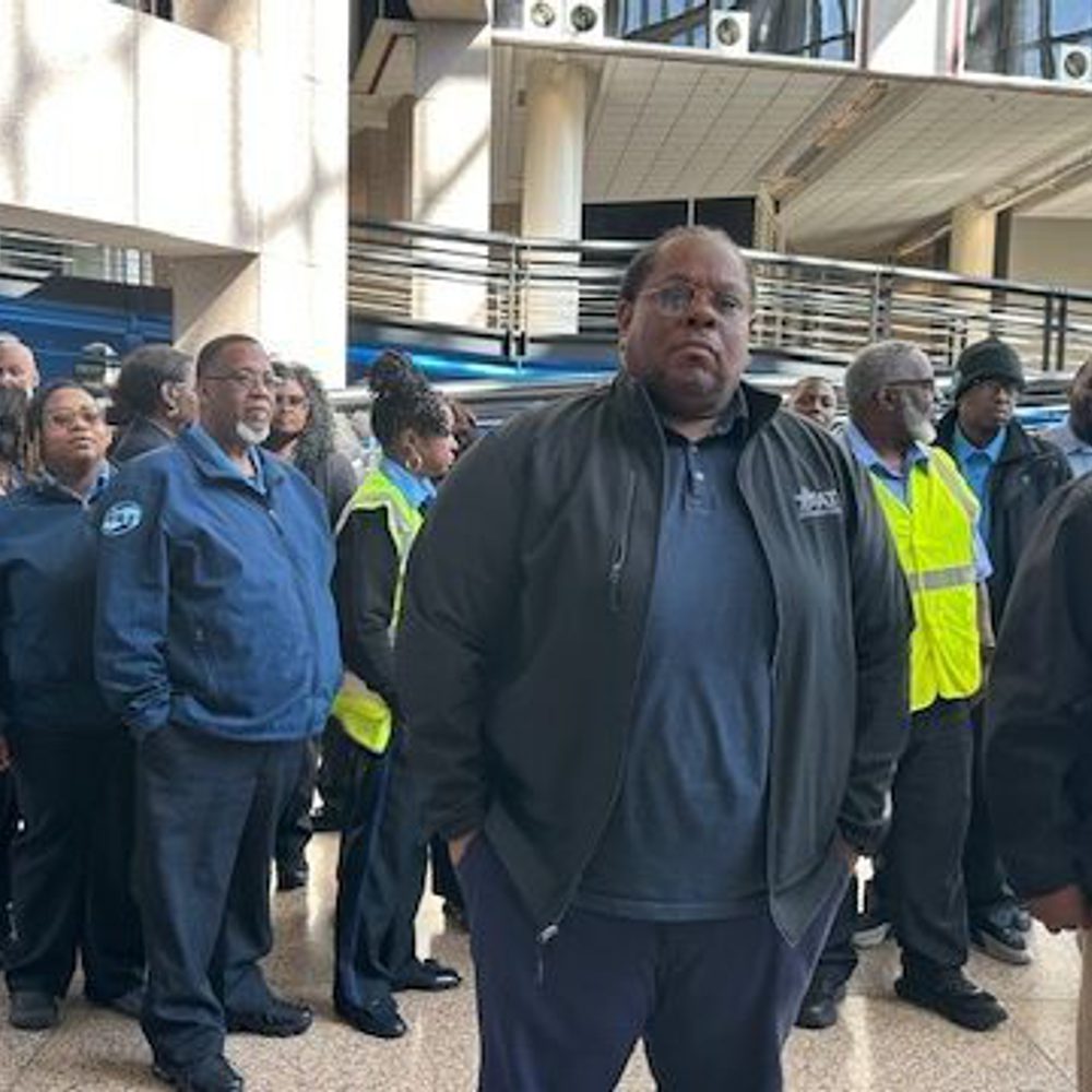 Transit workers walk out Alabama News