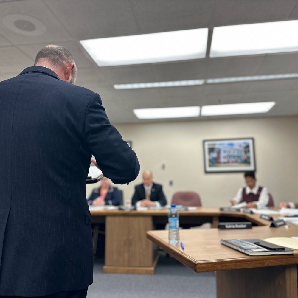 State Sen. Chris Elliott presents library bill to House County and Municipal Government Committee. Alabama News