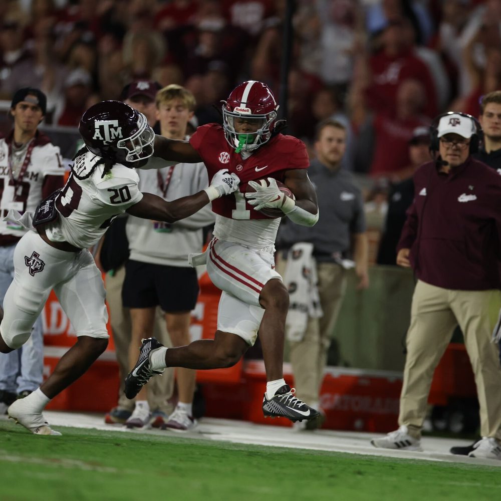 Jahmyr Gibbs vs Texas AM UofAlabama Twitter Alabama News