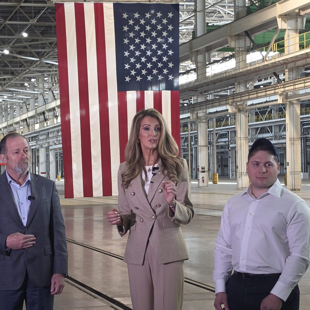 Kelly Loeffler Gives Remarks Alabama News
