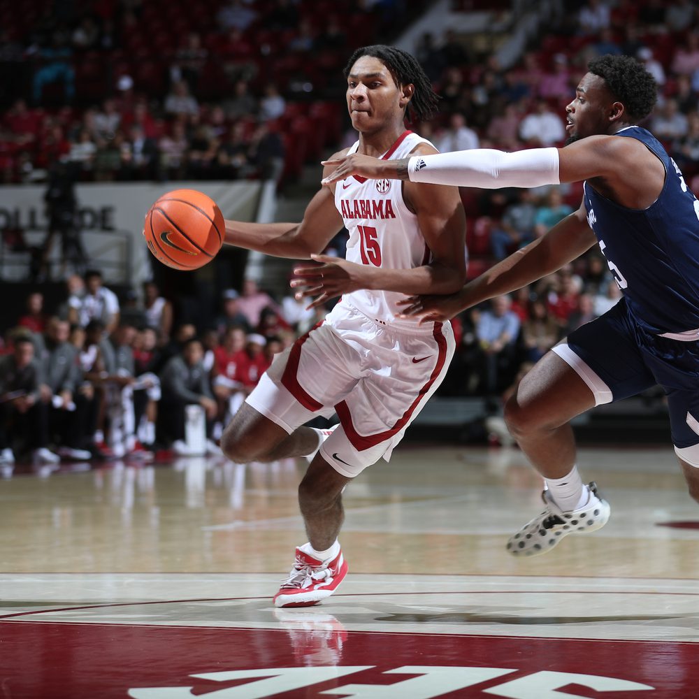 Noah Clowney vs Longwood Twitter Alabama MBB Alabama News