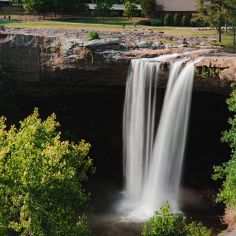 Noccalula Falls Loc Giang unsplash com Alabama News