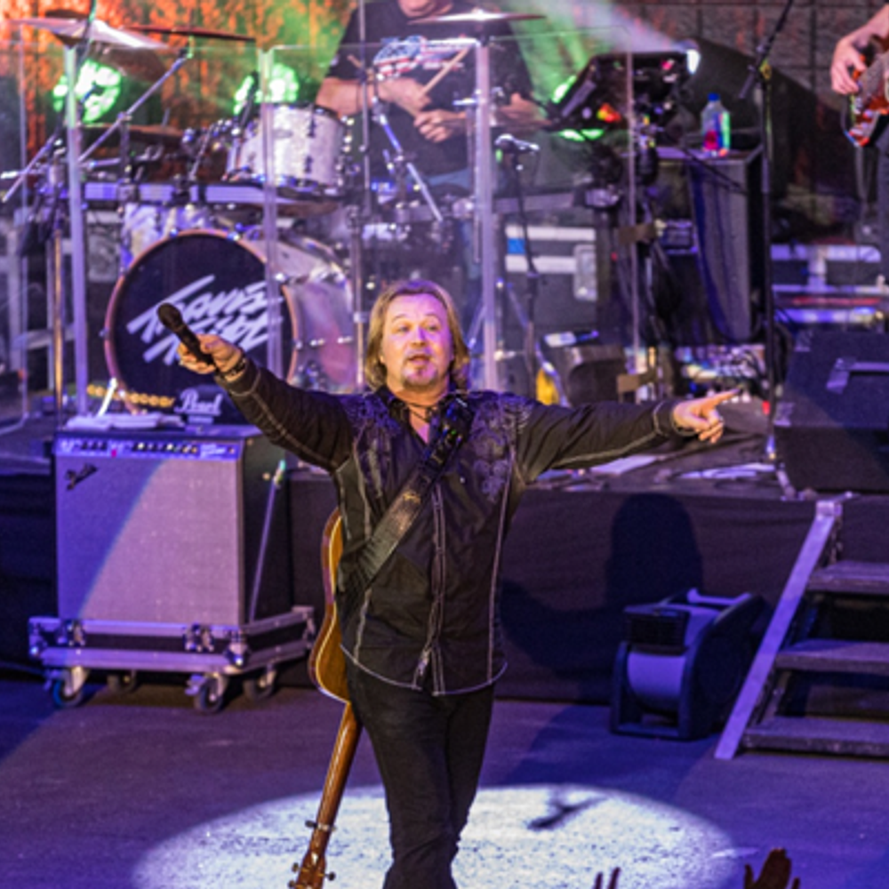 Photo from Travis Tritt's Facebook page Alabama News