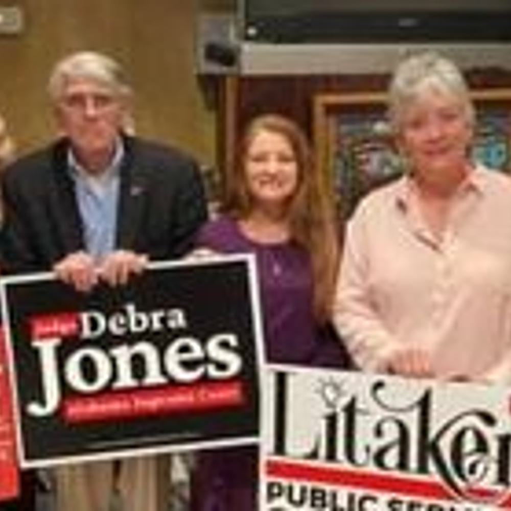 Robin Litaker campaigning 2 Alabama News