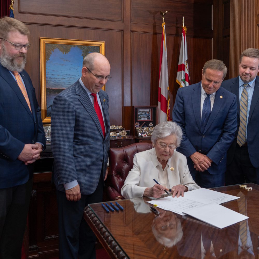 Kay Ivey signs SB342 Let the Kids Play Signing, 4/14/2026 Alabama News