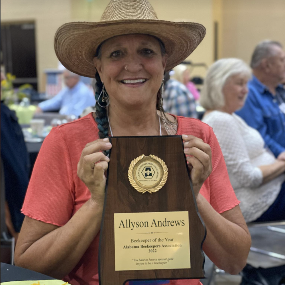 Allyson Andrews, Beekeeper of the Year Alabama News