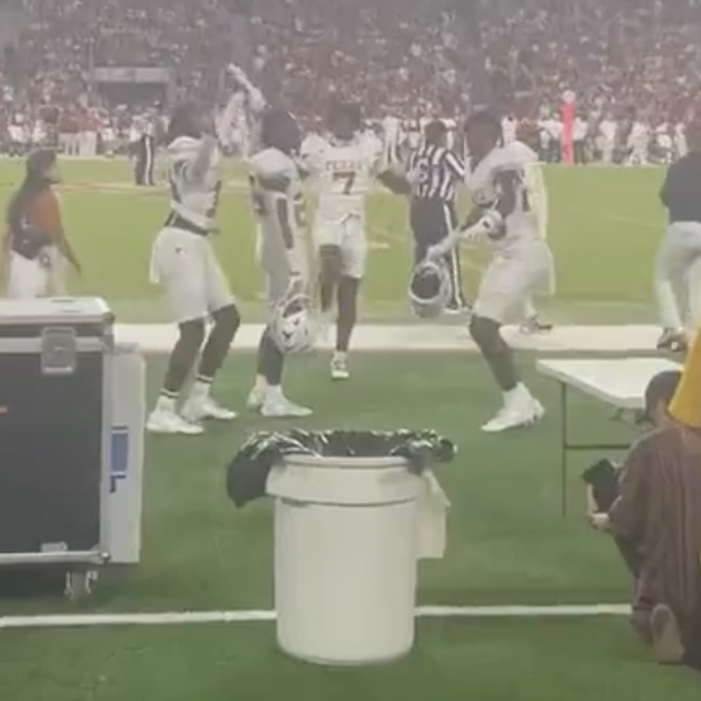 Texas players dancing Alabama News