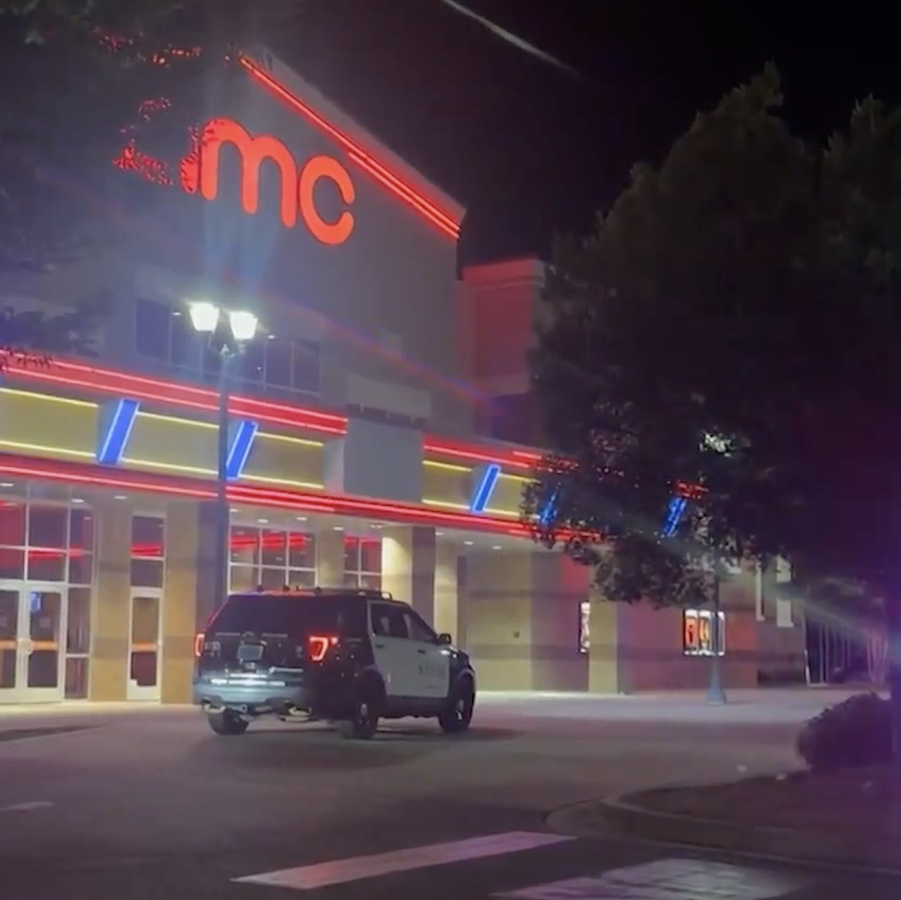 Shooting reported outside AMC 12 in Dothan. Alabama News