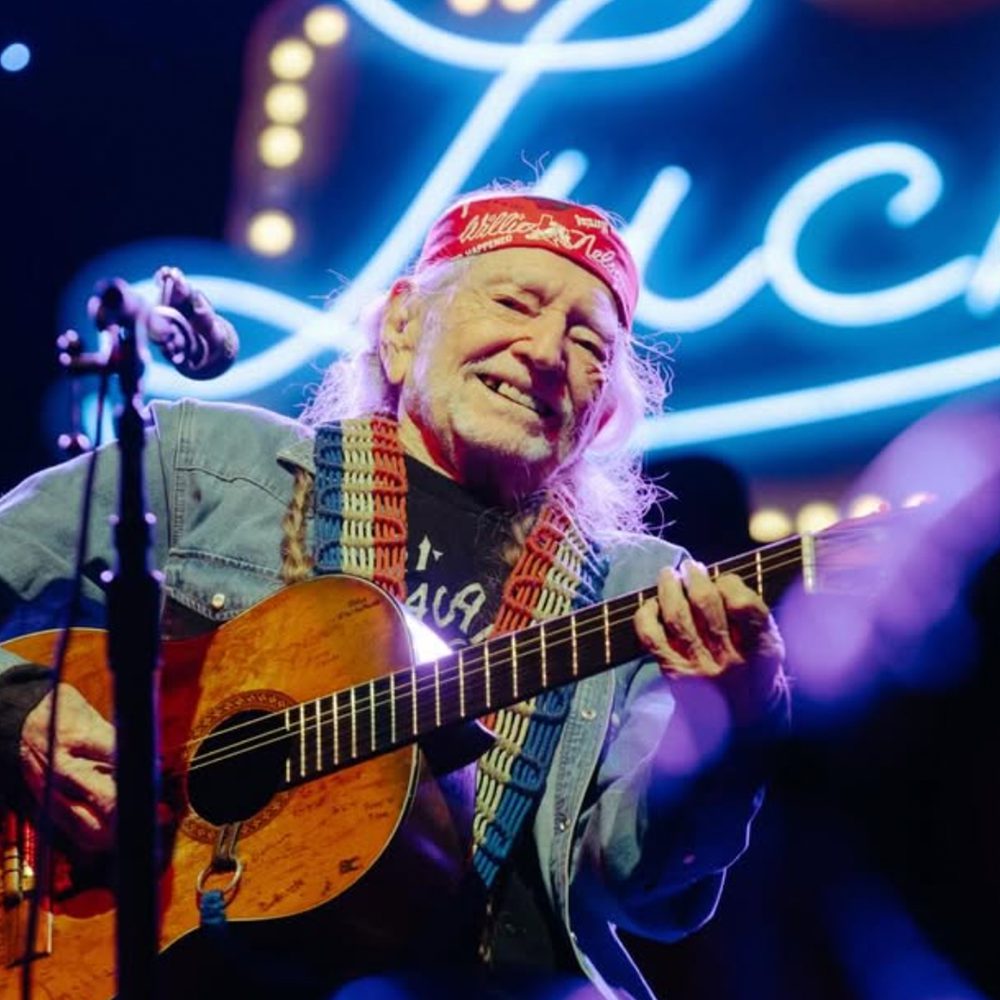 WILLIE NELSON Alabama News