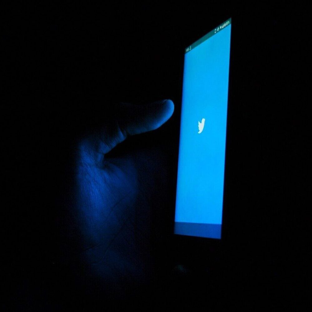 Twitter dark phone Alabama News