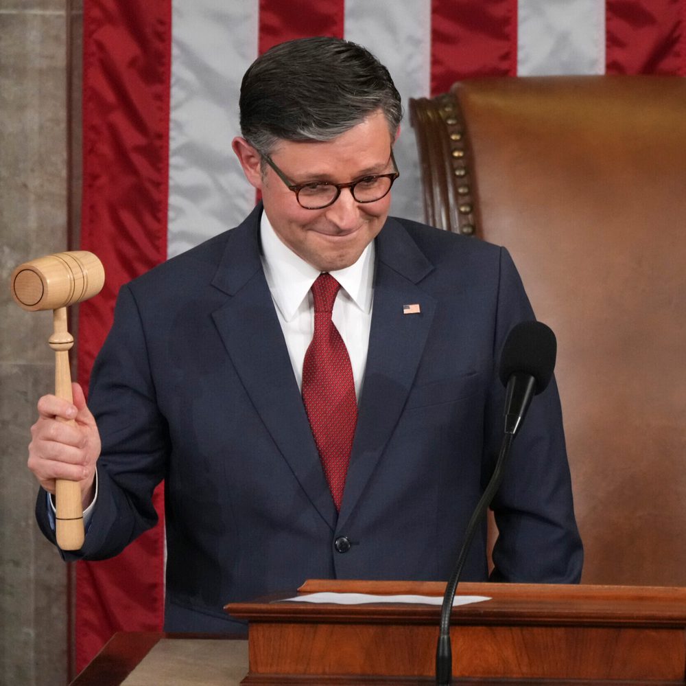 House Speaker Mike Johnson, R-La., closes with the gavel after he and members of the House took the oath of office as the House of Representatives meets to elect a speaker and convene the new 119th Congress at the Capitol in Washington, Friday, Jan. 3, 20 Alabama News