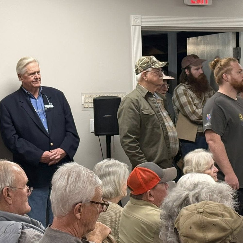 MIKE VAN AT TOWN HALL Alabama News