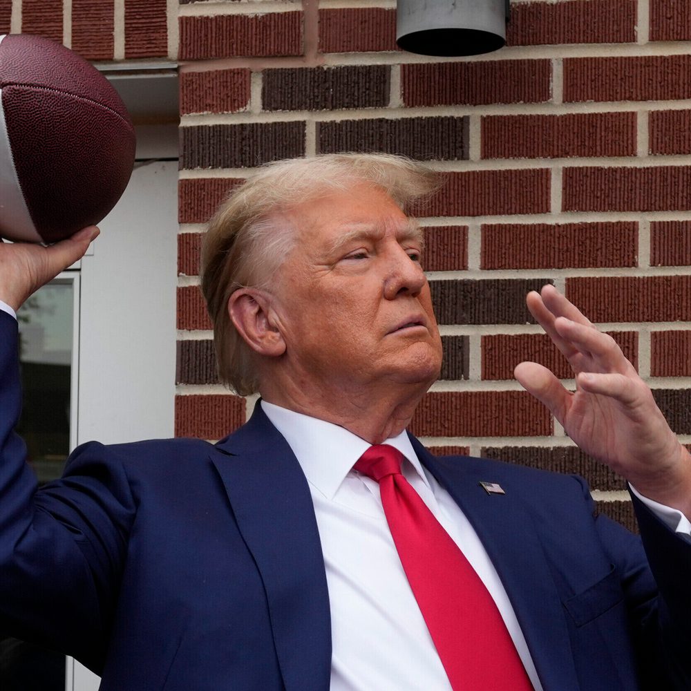 Trump football Alabama News