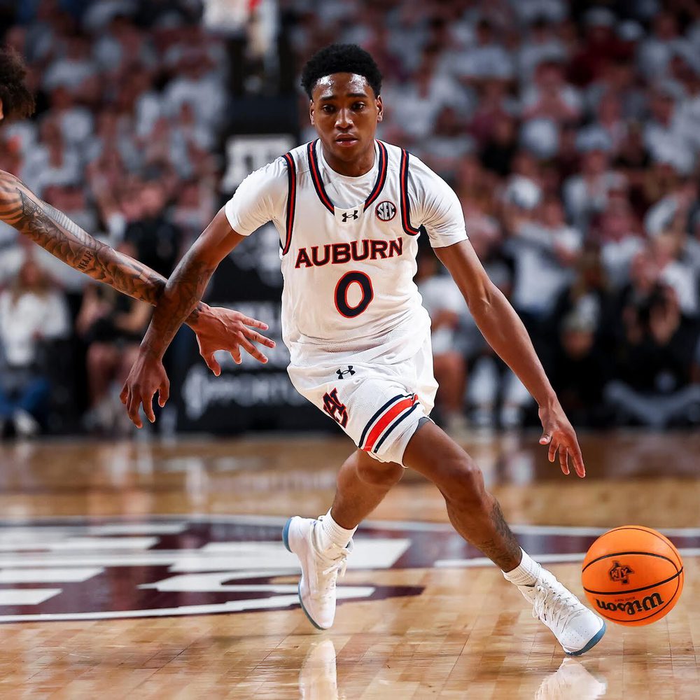 COLLEGE STATION, TX - MARCH 04 - Auburn's Tahaad Pettiford (0) during the game between the #1 Auburn Tigers and the #23 Texas A&M Aggies at Reed Arena in College Station, TX on Tuesday, March 4, 2025. Alabama News