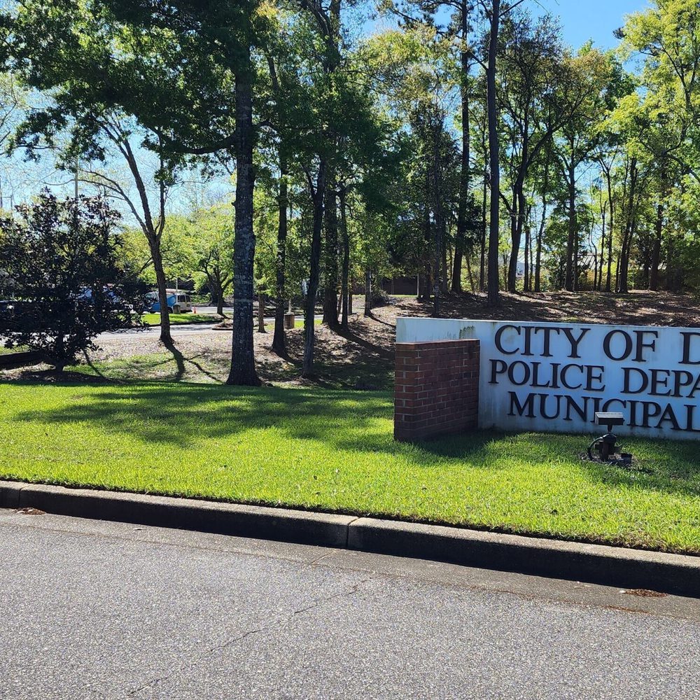 Daphne Police Department. Photo: Erica Thomas. Alabama News