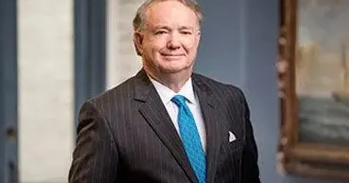 Attorney Dennis Nabors, chief of staff for former Gov. Guy Hunt, dies Attorney Dennis Nabors, chief of staff for former Gov. Guy Hunt, dies