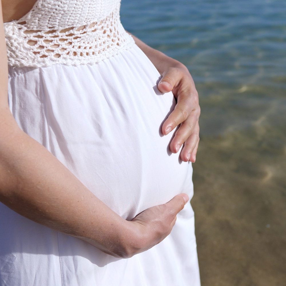 pregnant beach Alabama News