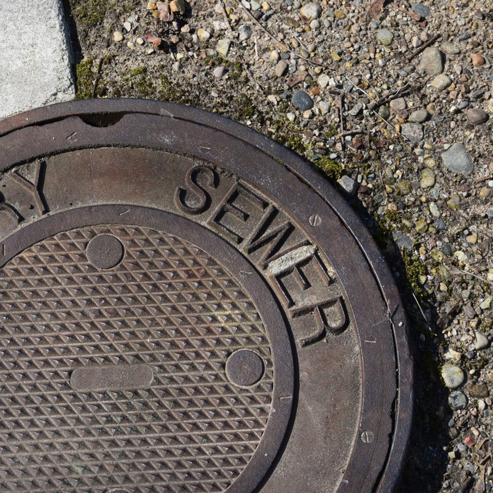manhole Alabama News