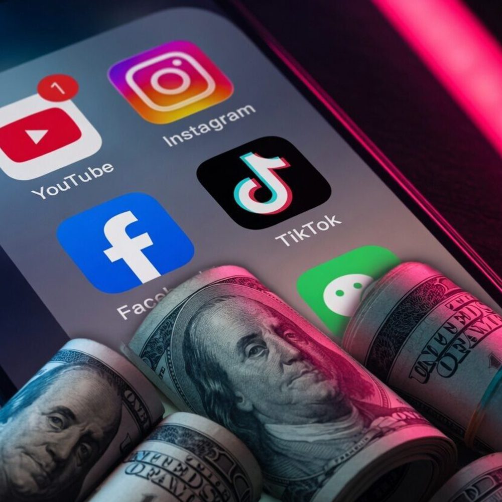 money social media Alabama News