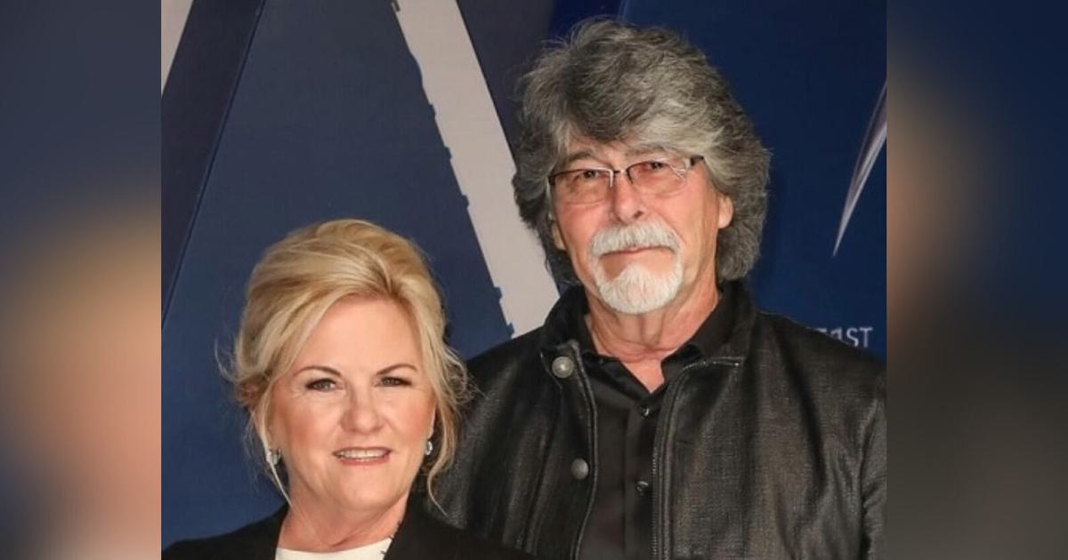 Alabama's Randy Owen and wife Kelly celebrate 50th wedding anniversary