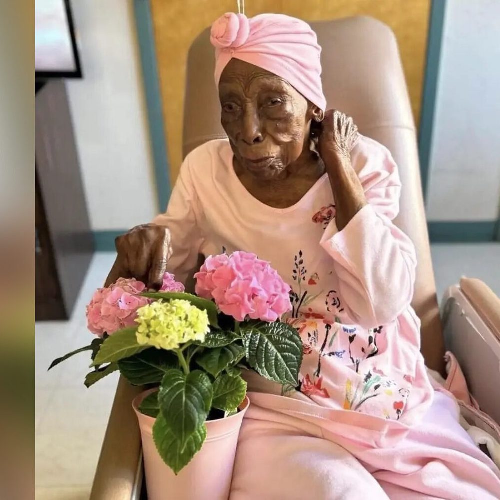 Emma Robinson on 109th birthday. Alabama News