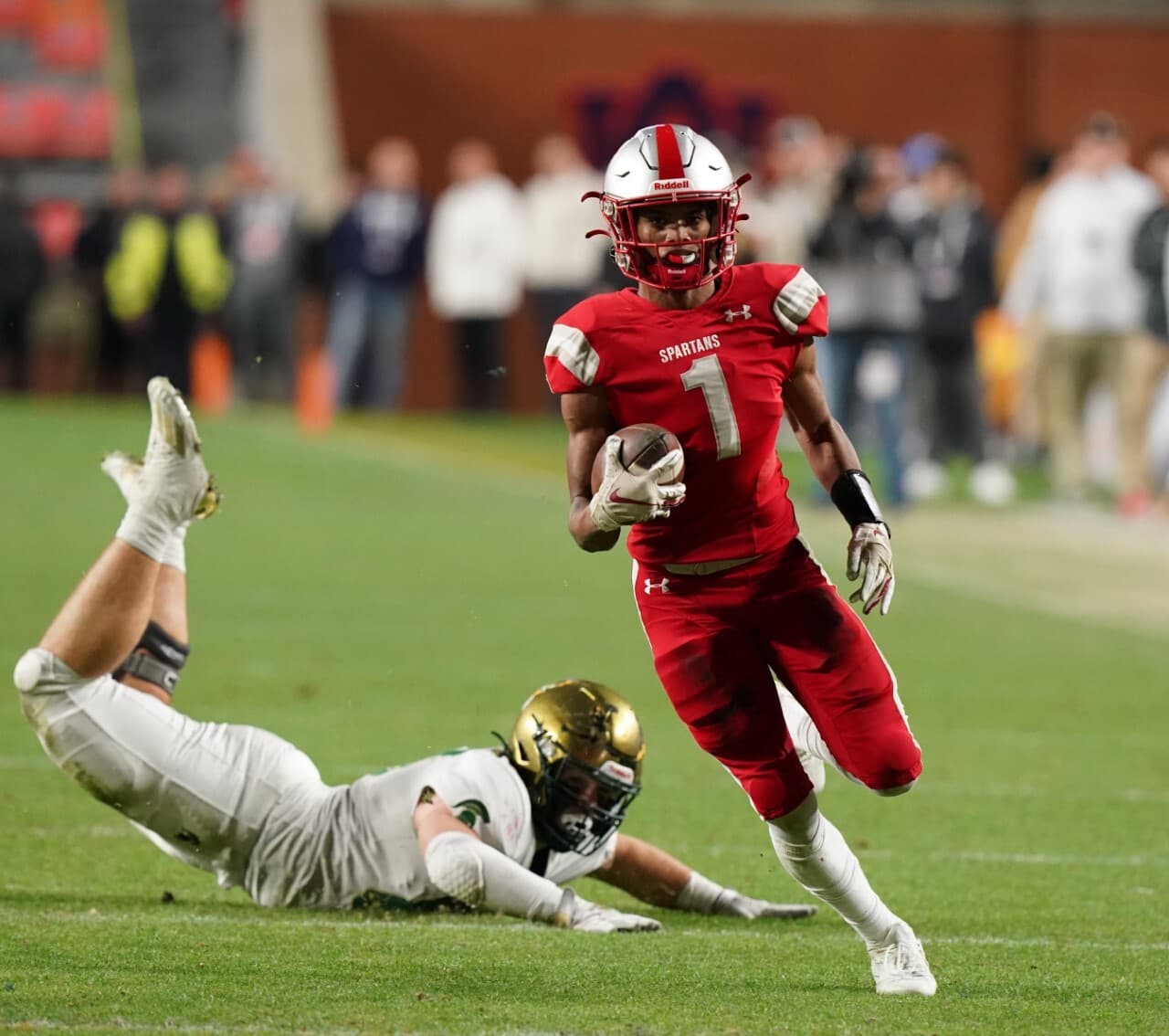 All-purpose threat Ryan Williams leads Saraland to a win over Mountain ...