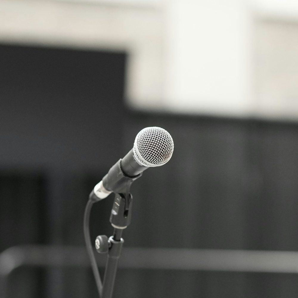 Small giant J7 Zp Hd Zs WNQ unsplash Alabama News